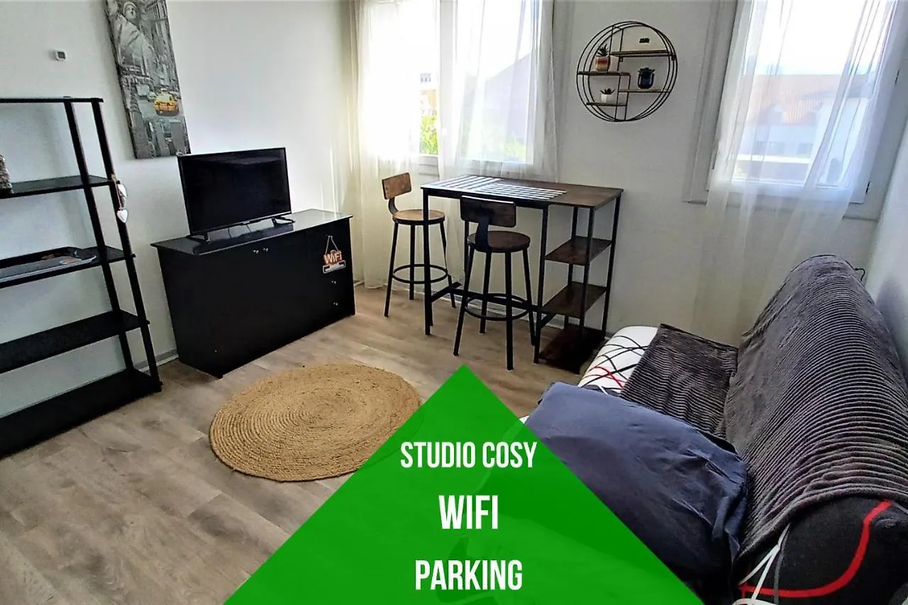 Petit Cocon Tarbais -Wifi-Parking Apartment Tarbes
