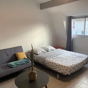 Joli Studio Avec Garage Prive Appartement